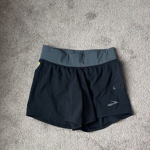 Brooks Women's Black Athletic Shorts with Gray Waistband